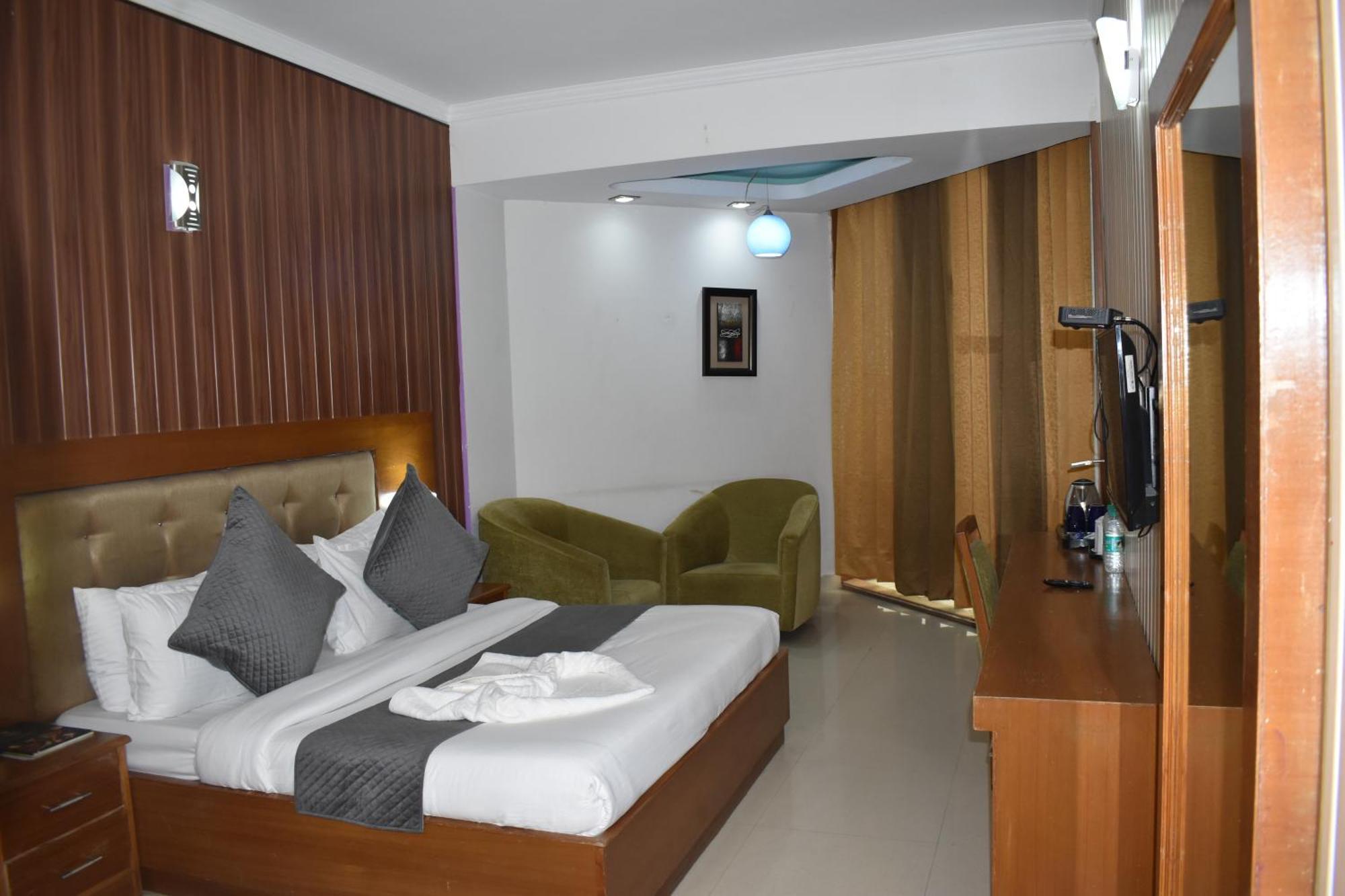 Hotel Padmini Palace Rāni Pokhri Eksteriør bilde