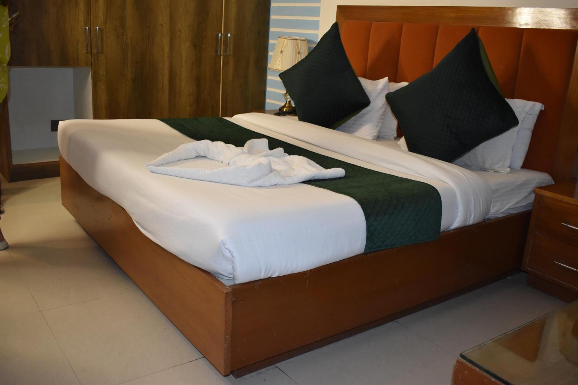 Hotel Padmini Palace Rāni Pokhri Eksteriør bilde