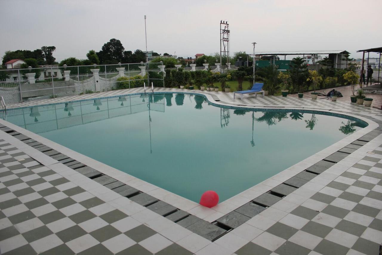 Hotel Padmini Palace Rāni Pokhri Eksteriør bilde
